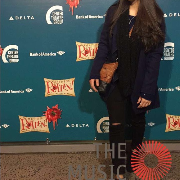 Meet your Posher, Valerie - Picture 6 of 7